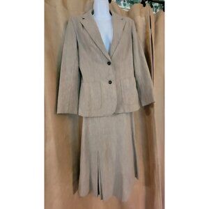 Vintage 1990s Crazy Horse Beige Wool Suit - Jacket and Skirt - Size 11/12
